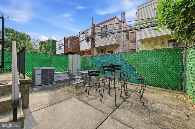5018 WALNUT ST, Philadelphia, PA 19139