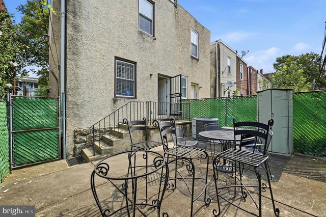 5018 WALNUT ST, Philadelphia, PA 19139