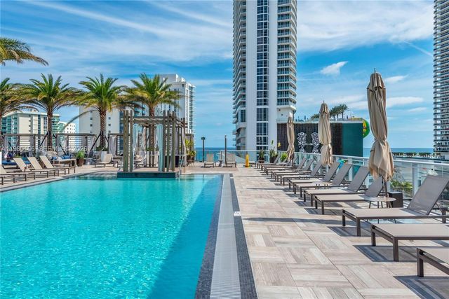 4010 S Ocean Drive R2804, Hollywood, FL 33019