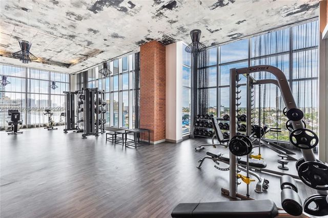 4010 S Ocean Drive R2804, Hollywood, FL 33019