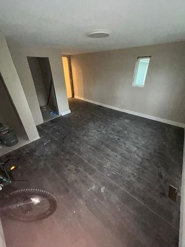 2514 Monroe Avenue, Kansas City, MO 64127
