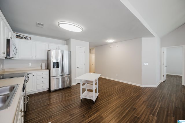 2270 ASCOT LANE, Birmingham, AL 35216