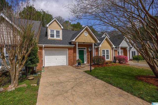 2270 ASCOT LANE, Birmingham, AL 35216