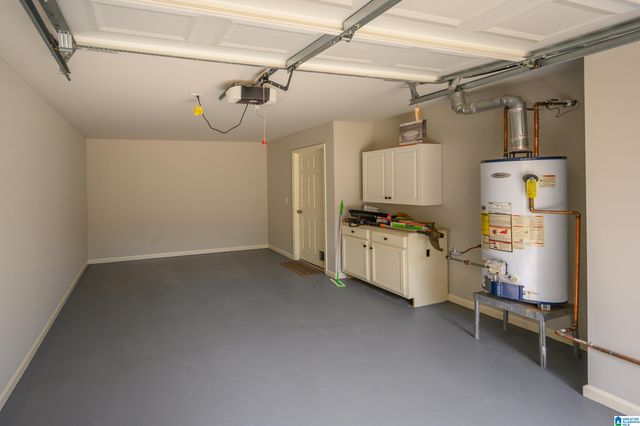 2270 ASCOT LANE, Birmingham, AL 35216