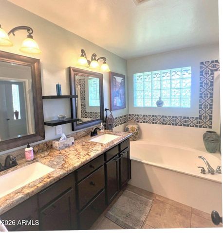 3122 E Monterosa Street, Phoenix, AZ 85016