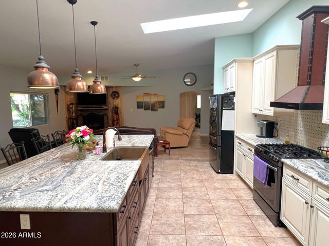3122 E Monterosa Street, Phoenix, AZ 85016