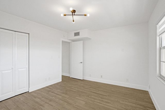 4301 Martinique Circle E4, Coconut Creek, FL 33066