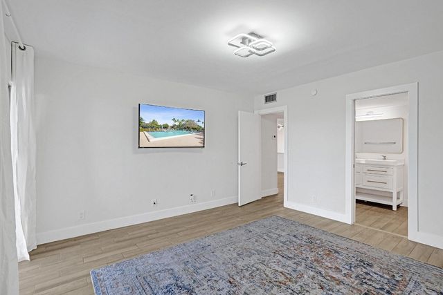 4301 Martinique Circle E4, Coconut Creek, FL 33066