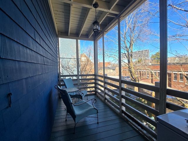 3 Warwick Park 2, Cambridge, MA 02140