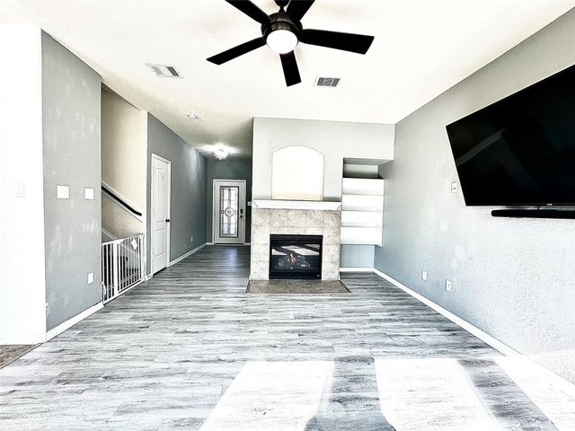 15218 Loys Coves Court, Humble, TX 77396