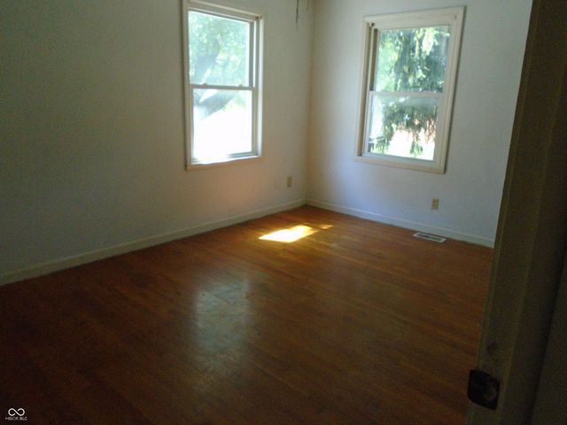 7745 Landau Lane, Indianapolis, IN 46227