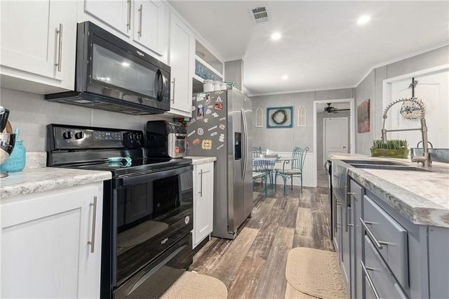 9951 March Pointe Drive, Theodore, AL 36582