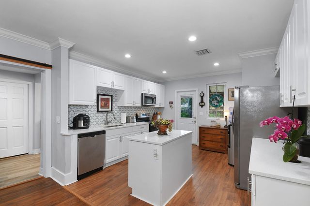 525 Evergreen Drive, Lake Park, FL 33403