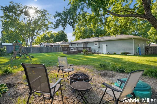1600 Barbara Ann Drive, Stevensville, MI 49127