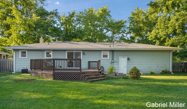 1600 Barbara Ann Drive, Stevensville, MI 49127