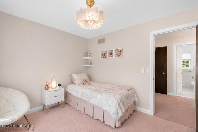 3 Kevin Court, Jackson, NJ 08527