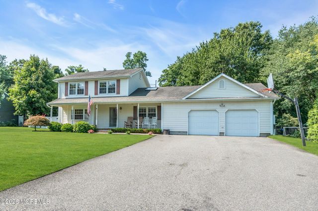 3 Kevin Court, Jackson, NJ 08527