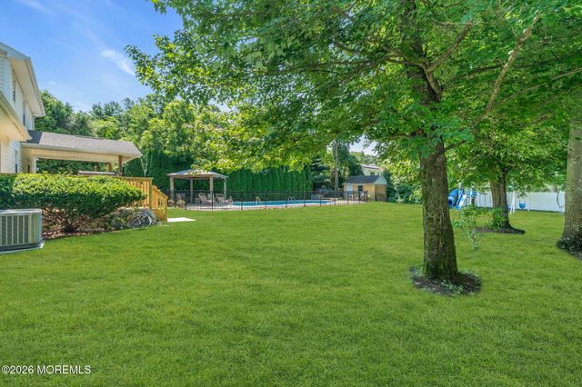3 Kevin Court, Jackson, NJ 08527