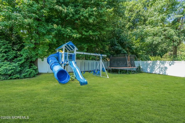 3 Kevin Court, Jackson, NJ 08527