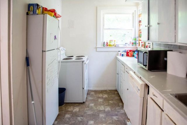 103 E 4th Street, Carrollton, MO 64633