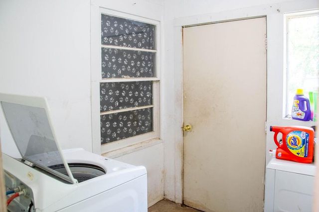 103 E 4th Street, Carrollton, MO 64633