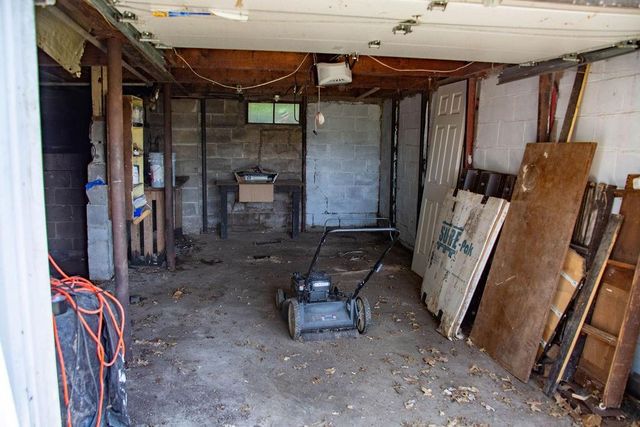 103 E 4th Street, Carrollton, MO 64633