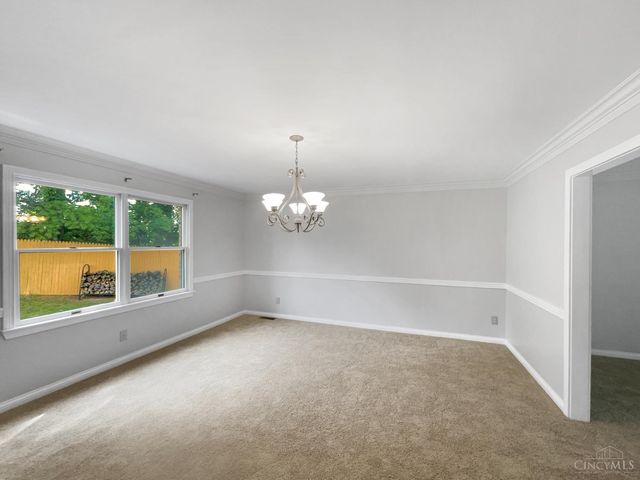 6 Clarke Court, Glendale, OH 45246