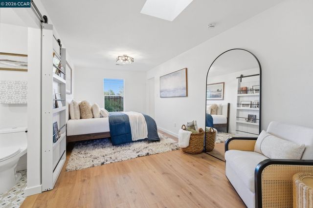 1328 Mesa St, Concord, CA 94518