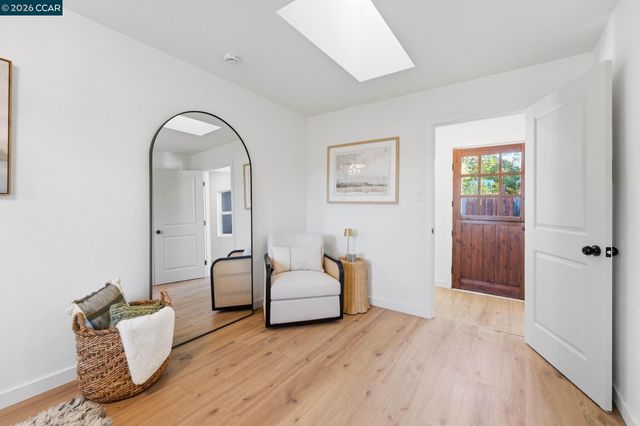 1328 Mesa St, Concord, CA 94518