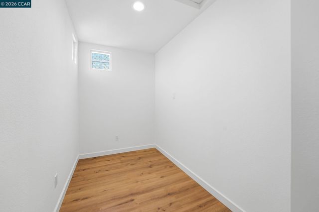 1328 Mesa St, Concord, CA 94518