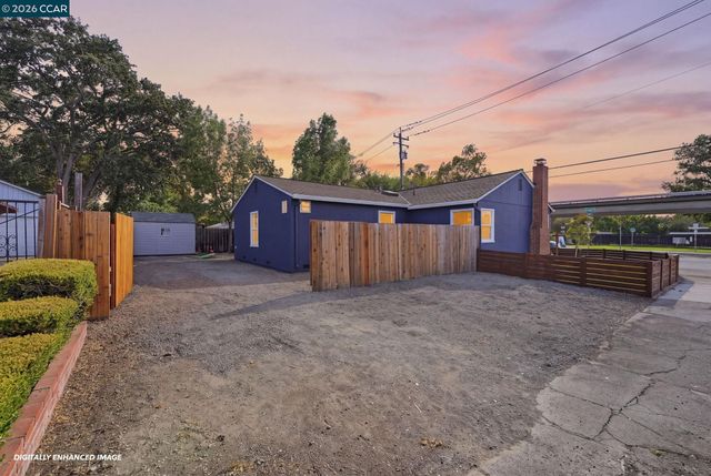 1328 Mesa St, Concord, CA 94518