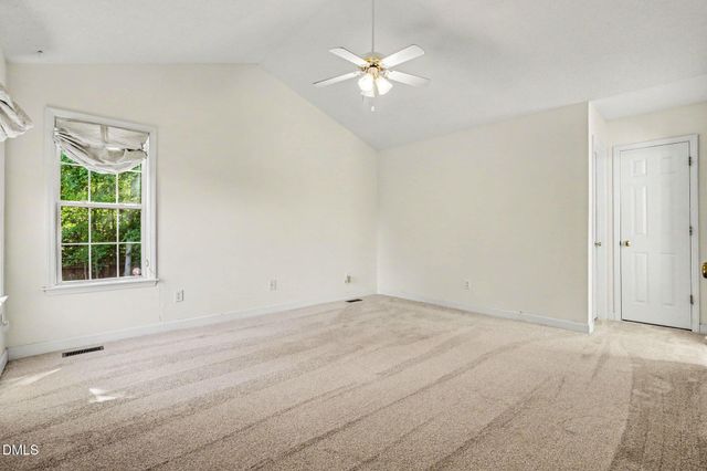 8516 Plimoth Hill Drive, Wake Forest, NC 27587