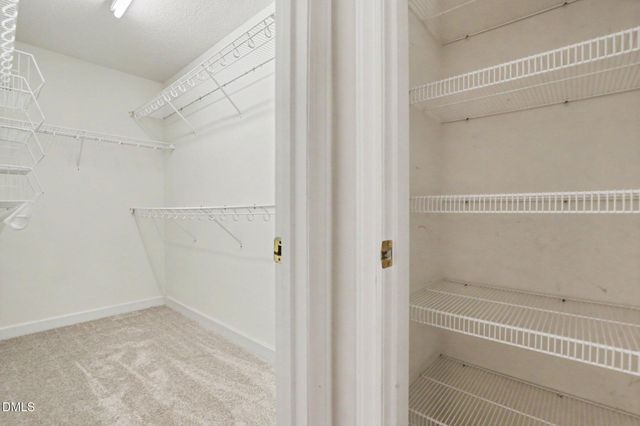 8516 Plimoth Hill Drive, Wake Forest, NC 27587