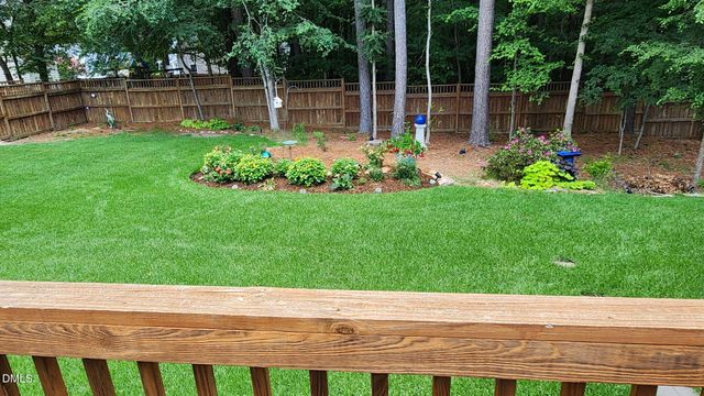 8516 Plimoth Hill Drive, Wake Forest, NC 27587