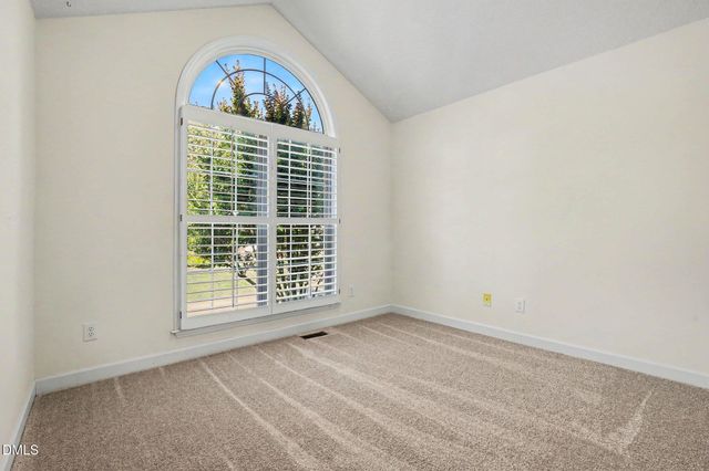 8516 Plimoth Hill Drive, Wake Forest, NC 27587