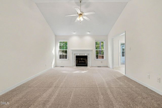 8516 Plimoth Hill Drive, Wake Forest, NC 27587