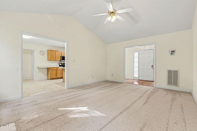 8516 Plimoth Hill Drive, Wake Forest, NC 27587