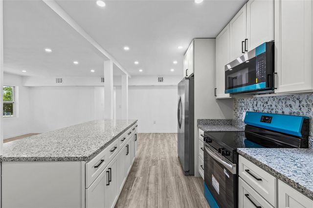 1435 EDEN DRIVE, Apopka, FL 32703