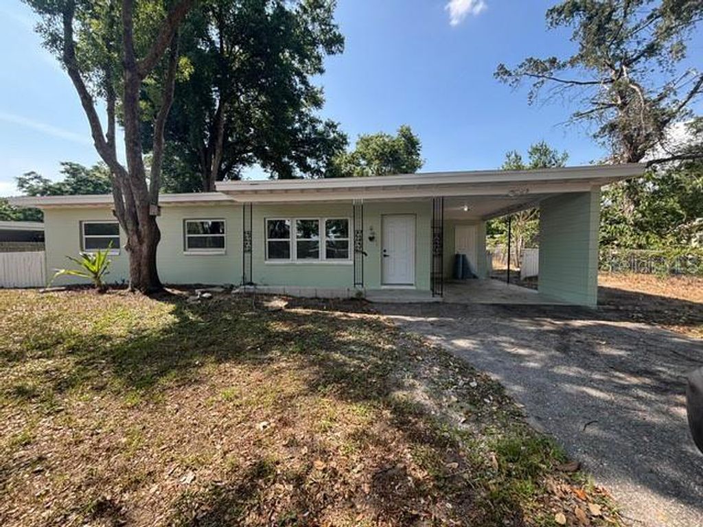 1435 EDEN DRIVE, Apopka, FL 32703