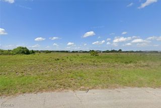 387 Neighborly RD, Labelle, FL 33935