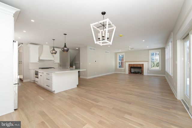 121 REILLYWOOD AVE, Haddonfield, NJ 08033