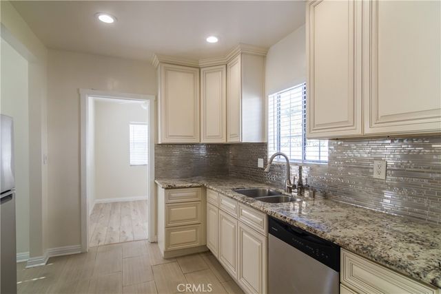 6655 Ben Avenue, North Hollywood, CA 91606