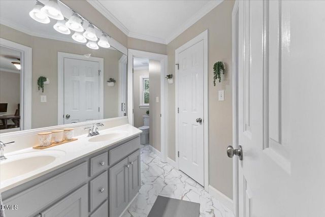 105 Morninghills Court, Cary, NC 27518