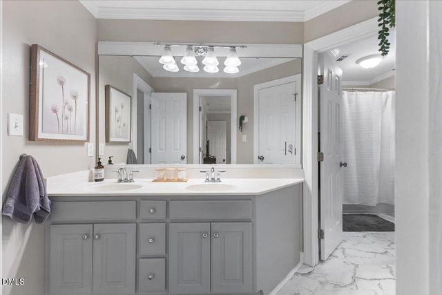 105 Morninghills Court, Cary, NC 27518