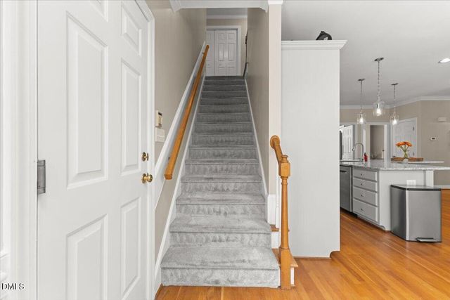 105 Morninghills Court, Cary, NC 27518