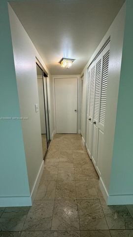 919 Hillcrest Dr 201 201, Hollywood, FL 33021