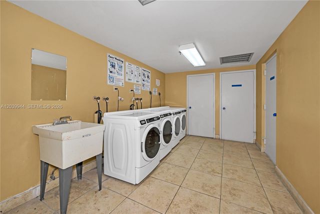 919 Hillcrest Dr 201 201, Hollywood, FL 33021