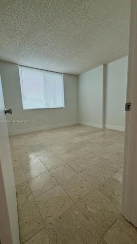 919 Hillcrest Dr 201 201, Hollywood, FL 33021