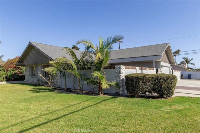 8232 Indianapolis, Huntington Beach, CA 92646