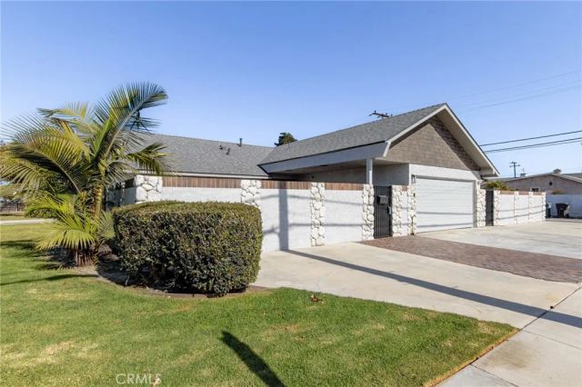 8232 Indianapolis, Huntington Beach, CA 92646